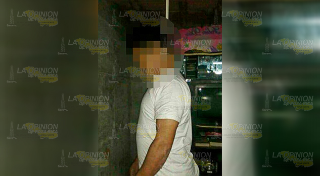 Se ahorcó porque su mujer lo abandonó en Huejutla, Hidalgo Se ahorcó porque su mujer lo abandonó en Huejutla, Hidalgo