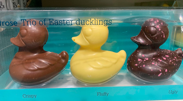 Tienda retira patitos de chocolate por queja de racismo Tienda retira patitos de chocolate por queja de racismo