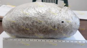 Transportaba droga en un automóvil robado en Tuxpan Transportaba droga en un automóvil robado en Tuxpan