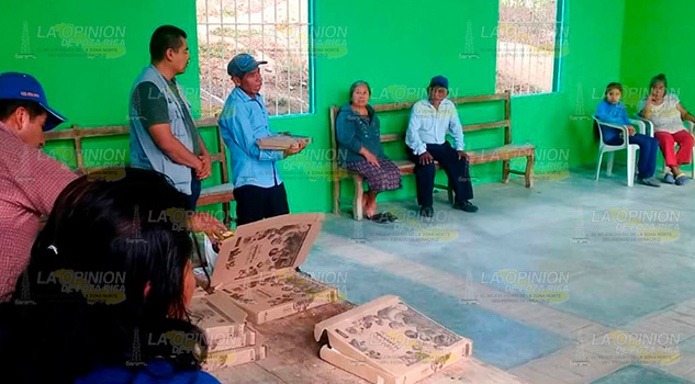 Van contra rezago educativo en Coatzintla Van contra rezago educativo en Coatzintla
