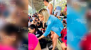 Alegre convivio de empleados del periódico La Opinión de Poza Rica