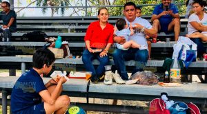 Alegre convivio de empleados del periódico La Opinión de Poza Rica