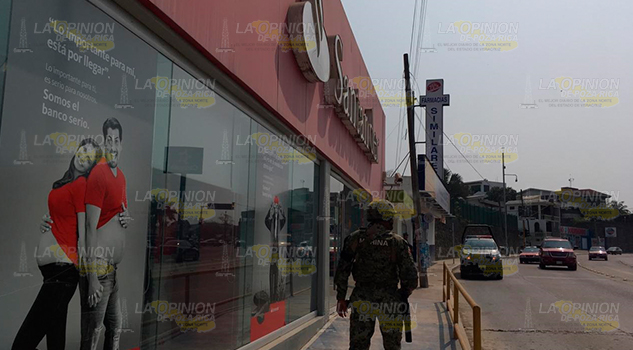 ¡Roban la nómina de Ixhuatlán de Madero en Tuxpan! ¡Roban la nómina de Ixhuatlán de Madero en Tuxpan!