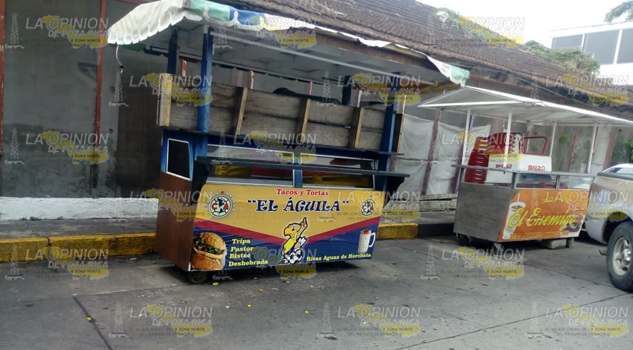 Roban en un puesto de tacos