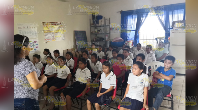 Combaten la violencia con pláticas de orientación y prevención a niños de primaria