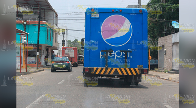Imparable la delincuencia; ahora atracan a los de la Pepsi