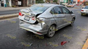 Carambolazo sobre la avenida Puebla de Poza Rica Carambolazo sobre la avenida Puebla de Poza Rica