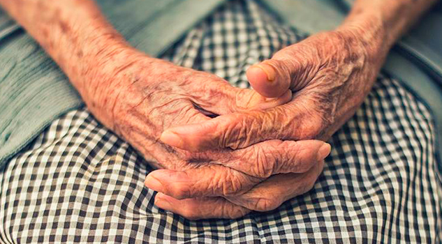 Juez sentencia a abuelita de 75 años a prisión domiciliaria Juez sentencia a abuelita de 75 años a prisión domiciliaria