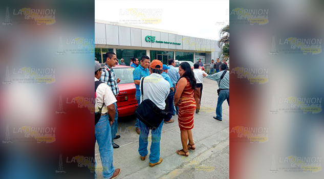 Fallas constantes pésimo servicio de CFE