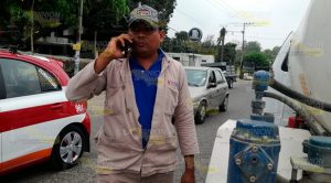 Motociclista “rebota” contra pipa en la carretera Tuxpan - Tampico Motociclista “rebota” contra pipa en la carretera Tuxpan - Tampico