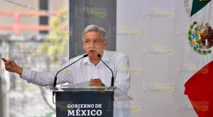 No más impuestos ni deuda: AMLO Nos va a alcanzar el presupuesto, dice López Obrador en Coatepec