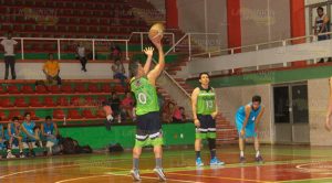 UHV ganó con cierre espectacular