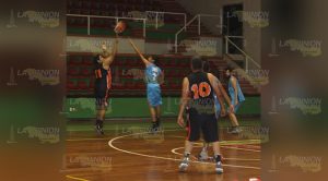 UHV repitió la dosis, ganando con remontada en la primera fuerza