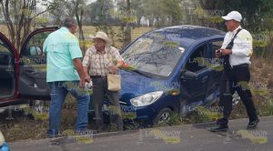 Encontronazo deja cuantiosos daños materiales