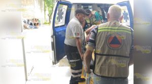 Vuelca camioneta con 15 personas a bordo en la Tamiahua- Tuxpan
