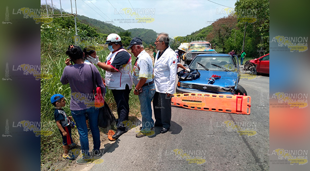 Dos lesionados en encontronazo en el tramo Tantoyuca-Acececa
