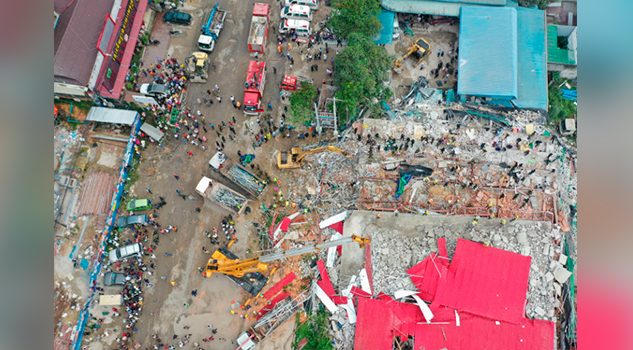 Suman siete muertos por colapso de edificio en Camboya