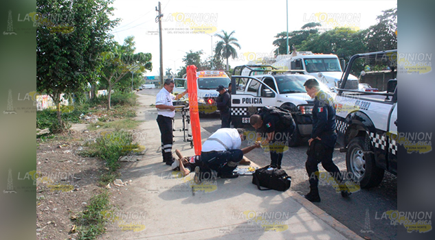 ¡Baleado al enfrentar a la Policía en Coatzintla!