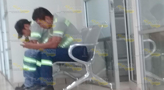 Atracan camión cervecero en el libramiento Las 3 Huastecas Atracan camión cervecero en el libramiento Las 3 Huastecas