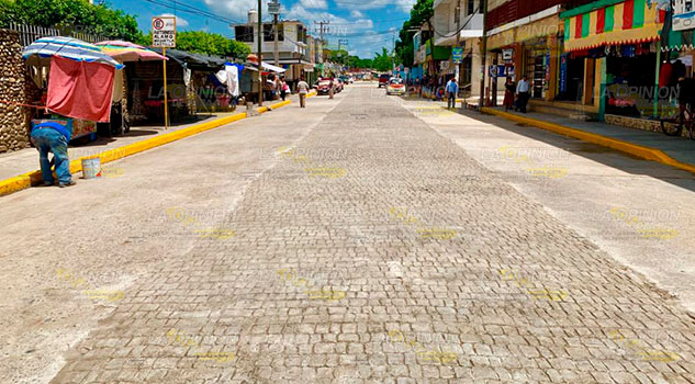 Corregida y renovada avenida en Álamo Corregida y renovada avenida en Álamo