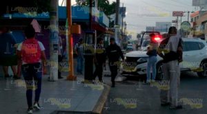 Rebotó contra el parabrisas en fuerte choque en Poza Rica Hombre rebotó contra el parabrisas en fuerte choque en Poza Rica