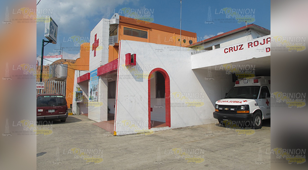 Realizan jornada de salud visual en Cruz Roja de Cerro Azul