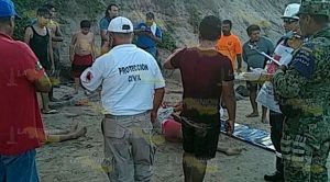 Jovencita de CDMX muere ahogada en playa de Tuxpan Jovencita de CDMX muere ahogada en playa de Tuxpan