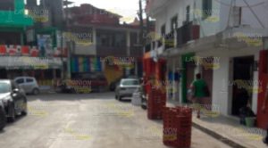 Multará tránsito a comercios por impedir estacionamiento en Álamo Multará tránsito a comercios por impedir estacionamiento en Álamo