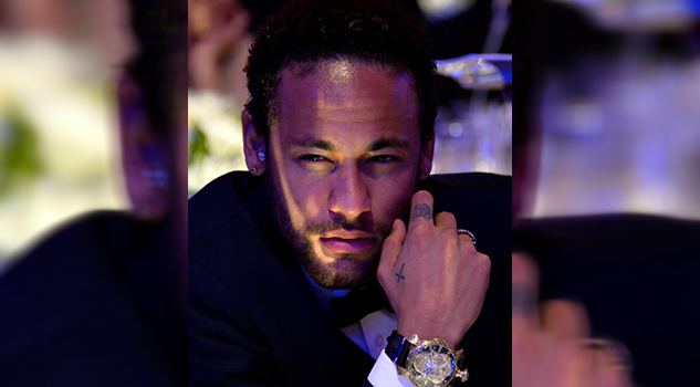 Neymar exhibe fotos y videos explícitos de la mujer que lo acusa de violación Neymar exhibe fotos y videos explícitos de la mujer que lo acusa de violación