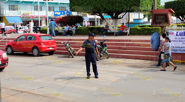 Pretenden solucionar congestionamientos viales en Naranjos Pretenden solucionar congestionamientos viales en Naranjos