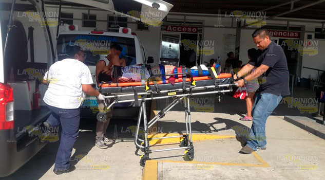 Se lesiona al derrapar en su motocicleta en la Tuxpan - Tampico Se lesiona al derrapar en su motocicleta en la Tuxpan - Tampico
