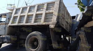 Camión por poco provoca una tragedia