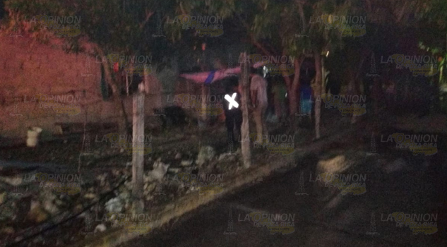Muere al caer de una escalera
