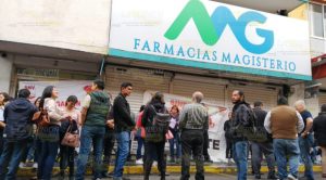 Sin servicio amanecen oficinas del seguro social del magisterio en #Xalapa