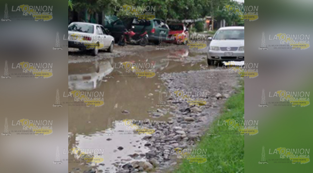 Mecánicos dolor de cabeza de habitantes, agarran de taller las calles, otros contaminan