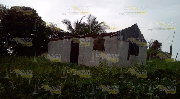 Tornado Afecta a Familias de Cabo rojo
