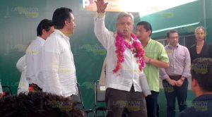 AMLO constata necesidades del hospital de Chicontepec AMLO constata necesidades del hospital de Chicontepec