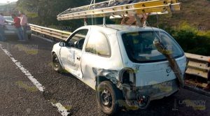 Accidente automovilístico sobre el tramo carretero Tampico- México