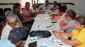 Alcalde de Naranjos se reúne con sociedad Ecologista del río Tancochin