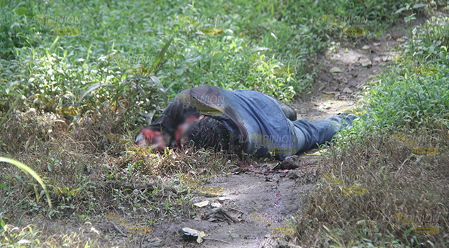 Campesino es asesinado a machetazos en la localidad de Tlaltepango