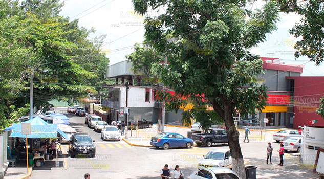 Capturan a 2 por presunto robo con violencia en Xalapa