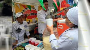 Fiesta multicolor en Poza Rica con inicio del "Encuentro de las Culturas Vivas" Fiesta multicolor en Poza Rica con inicio del Encuentro de las Culturas Vivas