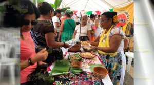 Fiesta multicolor en Poza Rica con inicio del "Encuentro de las Culturas Vivas" Fiesta multicolor en Poza Rica con inicio del Encuentro de las Culturas Vivas