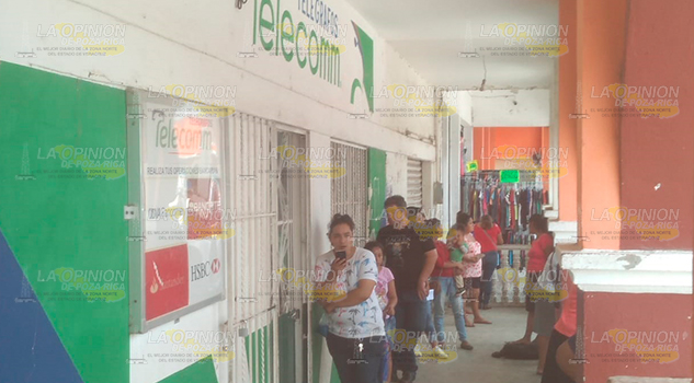 Maestros vacían oficinas de Telégrafos en Entabladero