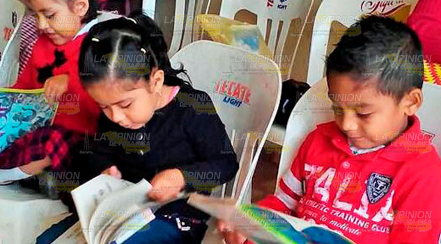 "Mis vacaciones en la Biblioteca" llega a varias comunidades de Papantla Mis vacaciones en la biblioteca llega a varias comunidades de Papantla