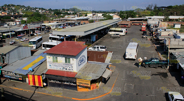 Parador urbano, bomba de tiempo en Poza Rica