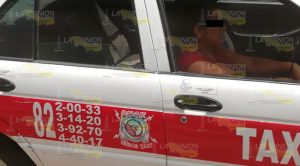 Pasajera herida en choque de taxis en Poza Rica