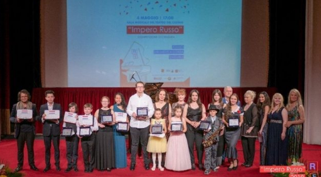 Pianistas mexicanos ganan concurso de Música Clásica Imperio Ruso