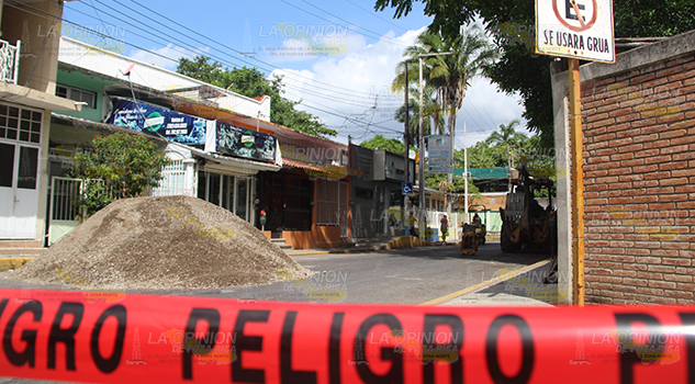 Por rehabilitación, cierran calles sin previo aviso en Poza Rica