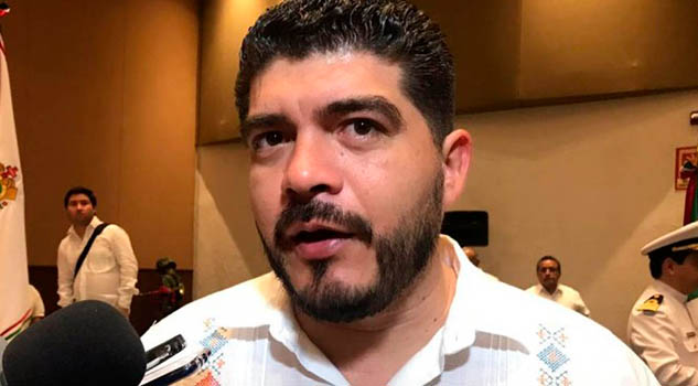 Se ampara titular de la SEV para no ser detenido